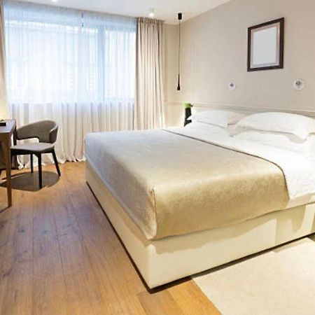 Eden Suites & Apartments Саранда Екстер'єр фото