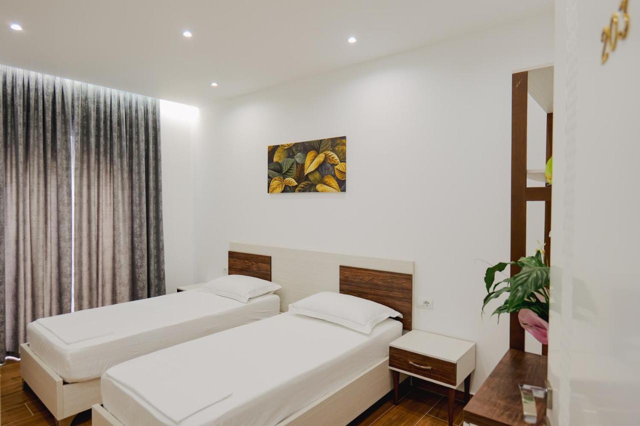 Eden Suites & Apartments Саранда Екстер'єр фото