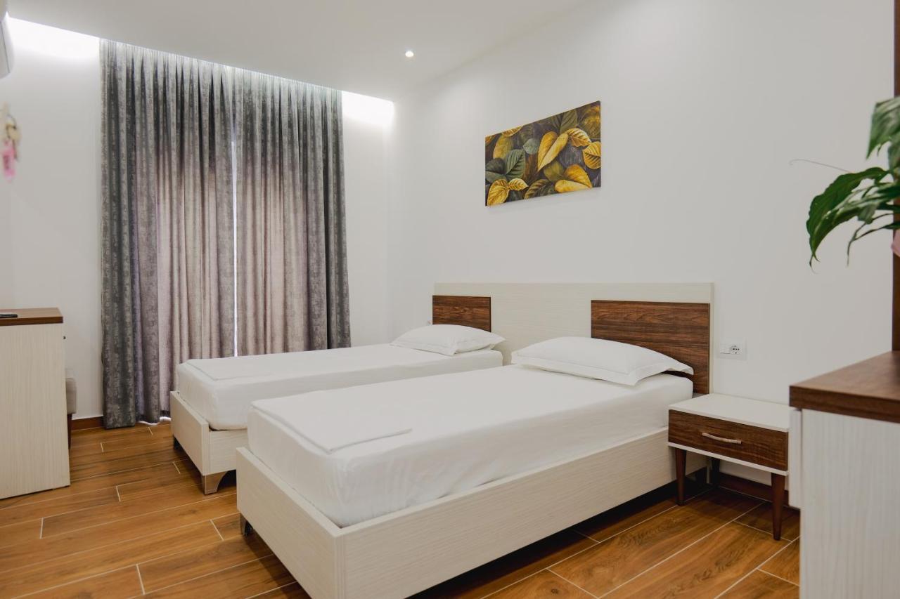 Eden Suites & Apartments Саранда Екстер'єр фото