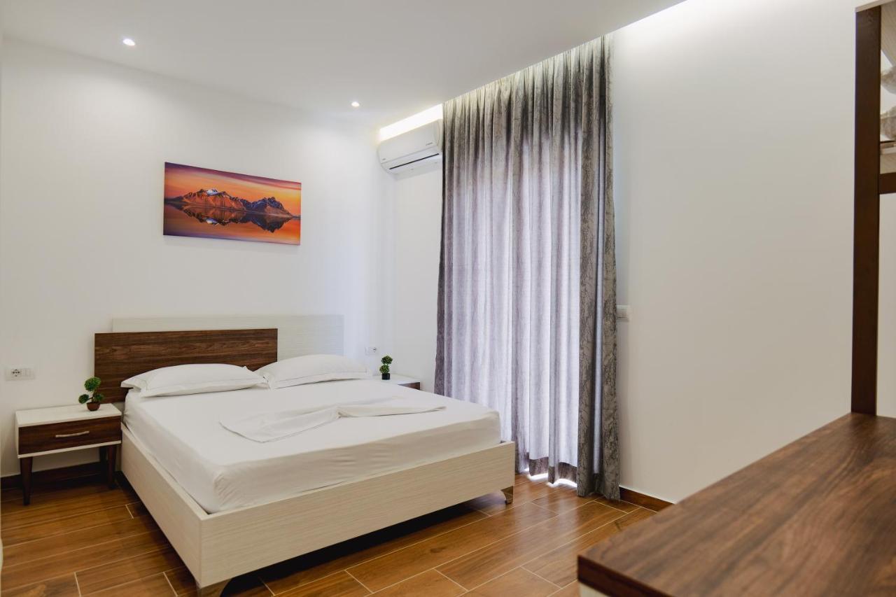 Eden Suites & Apartments Саранда Екстер'єр фото